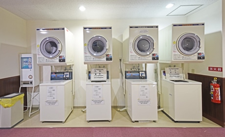 写真：コインランドリー